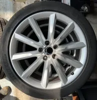 ZOMERSET Audi Sport - 19” velgen + banden - keurige staat 