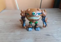 Ben 10 gravattack figuur Ben 10 gravattack figuur