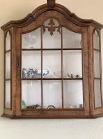 Brocante hang vitrinekastje (zonder inhoud/leeg kastje).