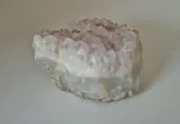 Prachtige grote echte witte agaat edelsteen.